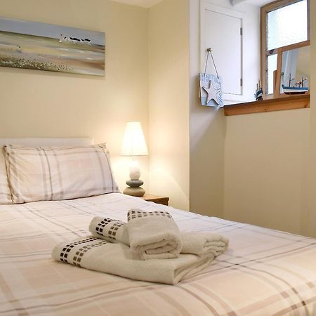 Making Waves Villa แอนสตรัทเธอร์ ภายนอก รูปภาพ